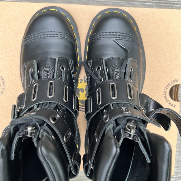 quynn leather buckle boots